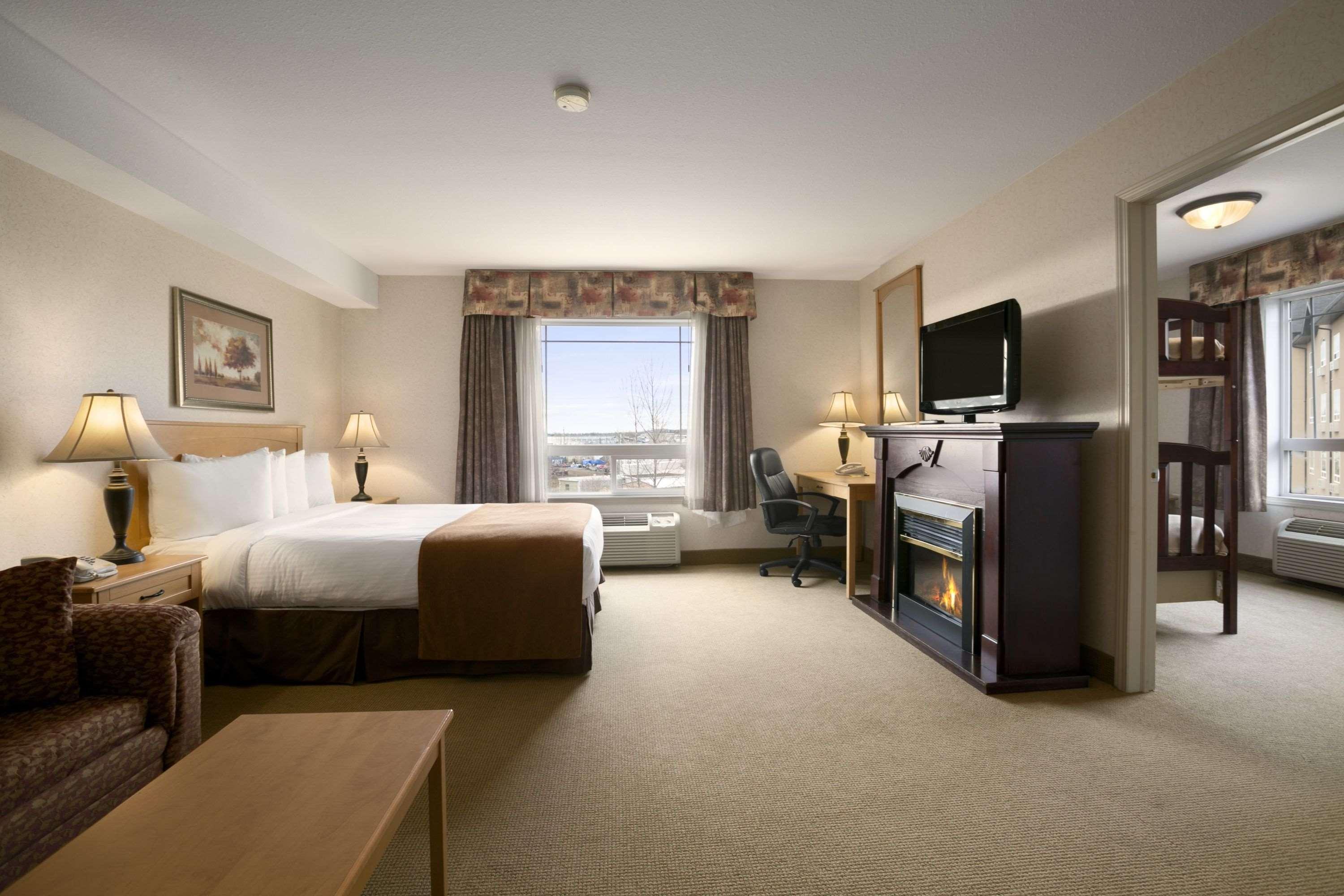 Super 8 By Wyndham Fort Nelson Bc Kültér fotó